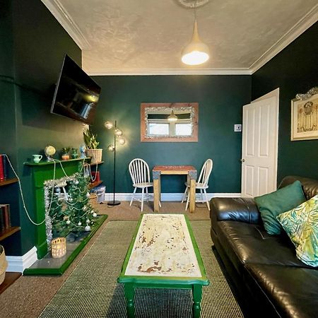 شقة Stylish And Artistic Flat In Southend On Sea المظهر الخارجي الصورة